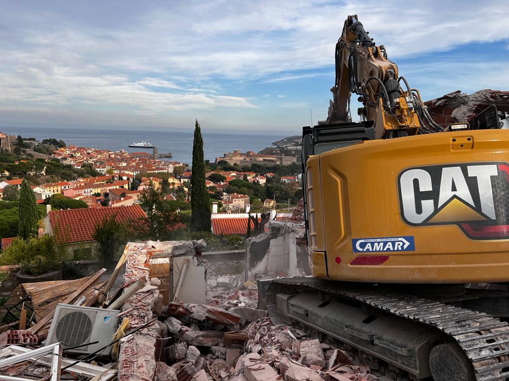 Démolition d'un immeuble avec vue sur Collioure (66)